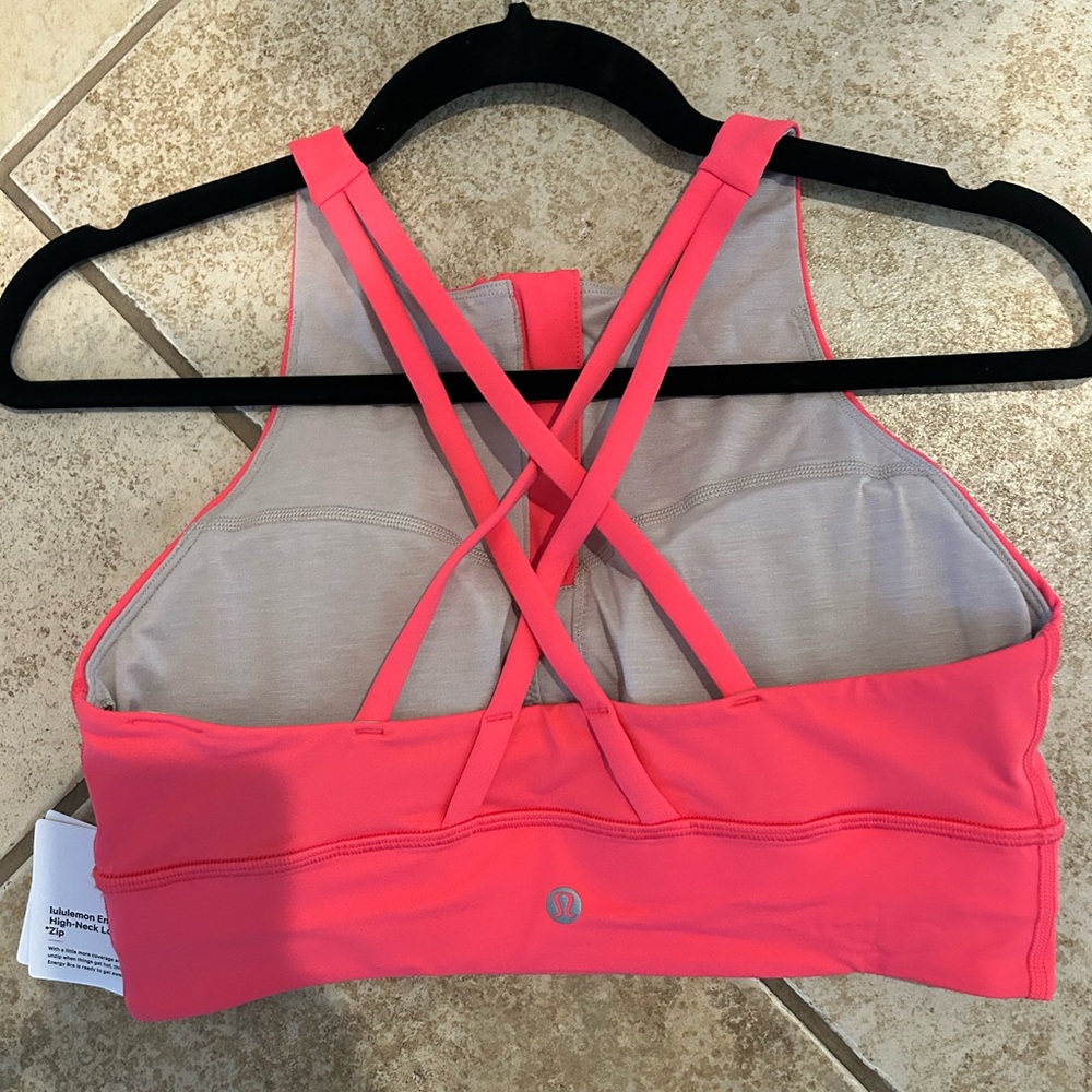 Lululemon High Energy High, Neck Half Zip Bra, size 8, NWT, padding - Picture 3 of 3
